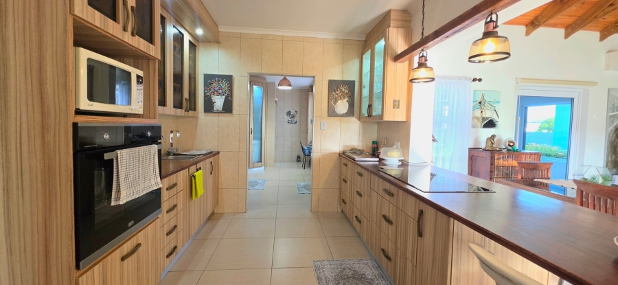 4 Bedroom Property for Sale in Country Club Western Cape